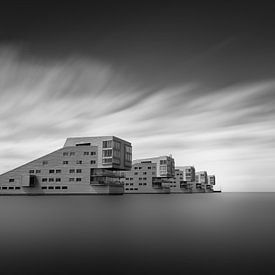 Black-and-white photo of The Sphinxes on Lake Gooimeer by Phillipson Photography