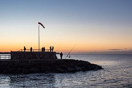 Mole an der Ostseeküste in Warnemünde
