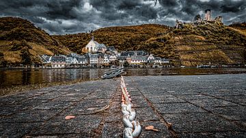 Anchored to the shore by Arjan Warmerdam