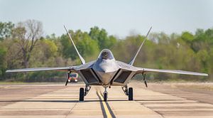 Chasseur furtif Lockheed Martin F-22 Raptor. sur Jaap van den Berg