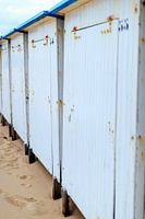 Maisons de plage sur la plage de la mer du Nord à Egmond