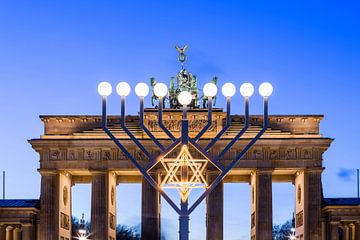 Brandenburg Gate and Hanukkah chandelier by Frank Herrmann