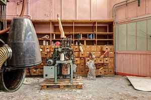 Lost Place - Sock Factory van Gentleman of Decay