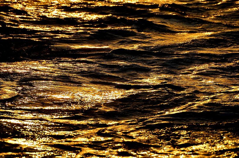 The golden sea at Blue Bay Curaçao by Karel Frielink