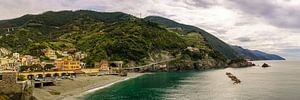 Monterosso al Mare - Cinque Terre van Teun Ruijters