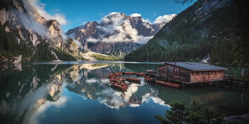Braies Wildsee panorama in the evening