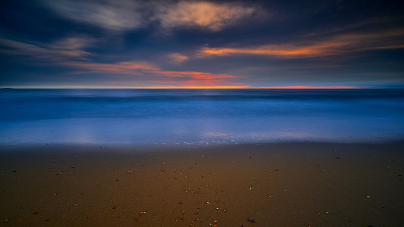 Sunset at the North Sea beach near Petten by Jenco van Zalk
