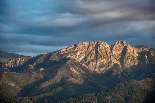 Laatste licht in de bergen.