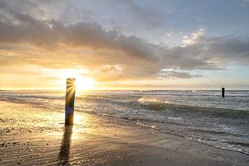 Fine art landscape of sunset on the beach by John van de Gazelle fotografie