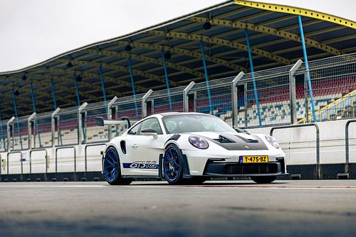 Porsche GT3 RS auf der Rennstrecke von Assen