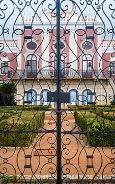 Roze kasteel Estoi | Reisfotografie Portugal van Sanne Overeijnder