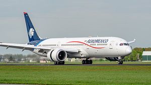 Landende AeroMéxico Boeing 787-9 Dreamliner.