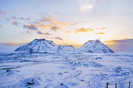 Love for the glacier by Rafaela_muc