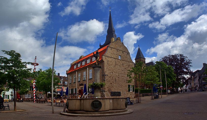 Ratingen Markt Fontein Panorama van Edgar Schermaul