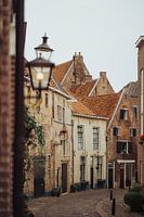 Rue nostalgique à Deventer avec une architecture historique