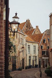 Nostalgische Straße in Deventer mit historischer Architektur von Dave Adriaanse - Photography
