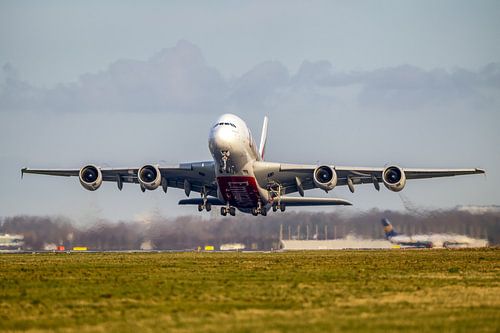 Emirates airlines airbus a380 take off