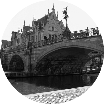 Brug in Gent in zwart wit van Marco Knies
