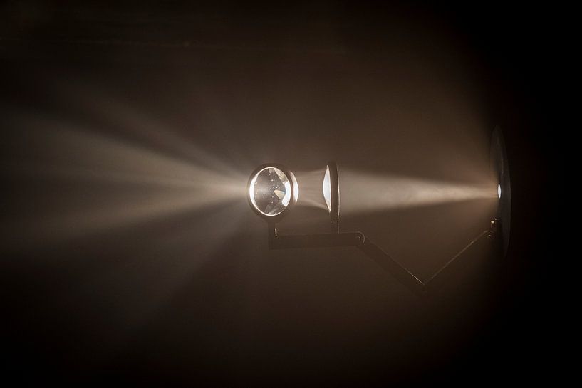 Light beam through a lens by Noud de Greef