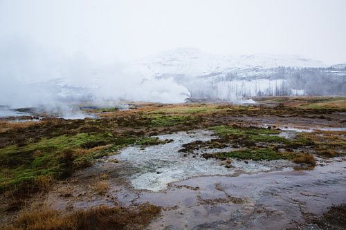 Warmwasserquelle in Island