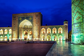 Registanplein in Samarkand – Het schitterende hart van de Zijderoute