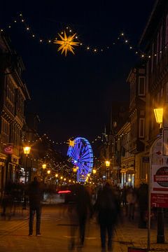 Wernigerode - Breite Straße met reuzenrad in de kersttijd van t.ART