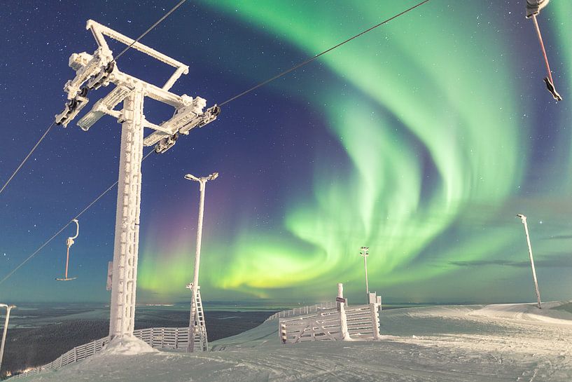 Aurora Borealis over Fins Lapland par Luc Buthker