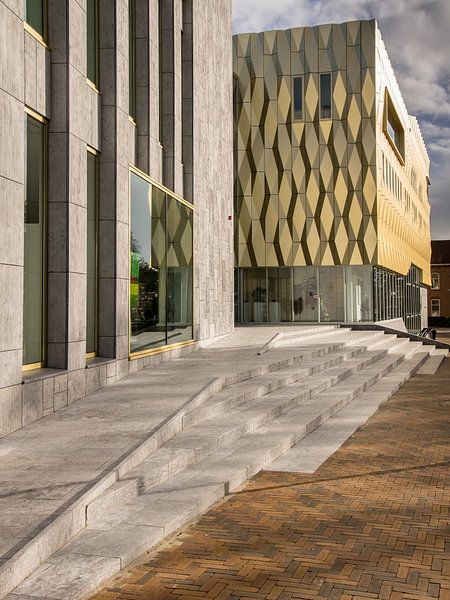 Entrance culture building Zinder in Tiel by René Weijers