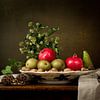 Stilleven met peren en granaatappels van Emajeur Fotografie