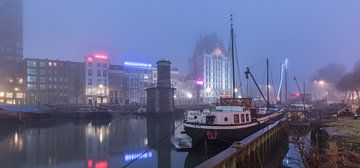 Old Harbour in Rotterdam by Rob van der Teen