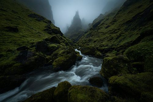 Paysage du Seigneur des Anneaux, Islande sur Sven Broeckx