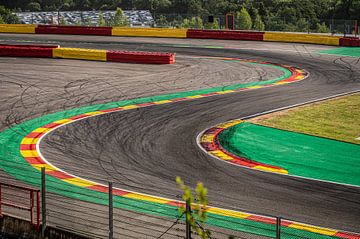 Bus Stop Spa-Francorchamps van Bas Fransen