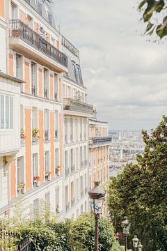 Architecture de Montmartre à Paris sur Patrycja Polechonska