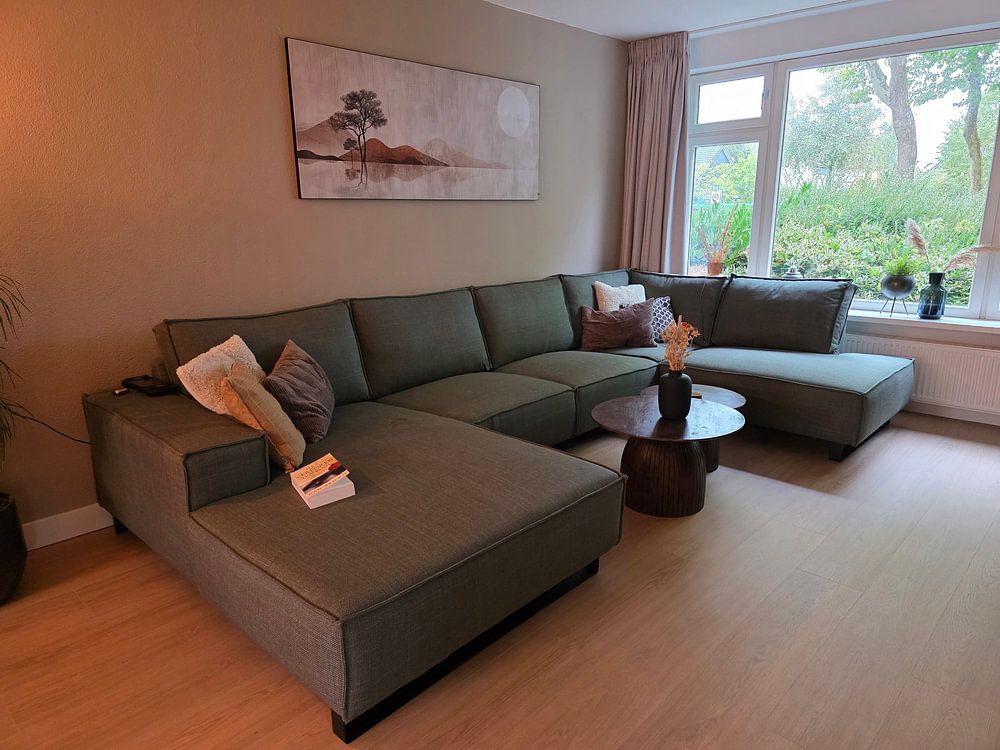 Eternal Calm Under the Moon  van Modern Collection 