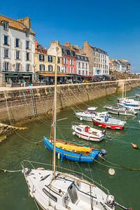 Hafenpromenade von Douarnenez, Bretagne