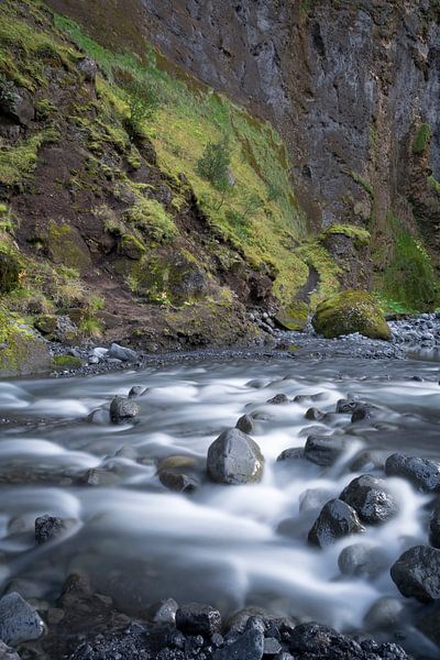 IJslandse rivier in een droom van Leontine van der Stouw