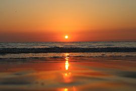 Zonsondergang aan zee van Mattis Vollertsen