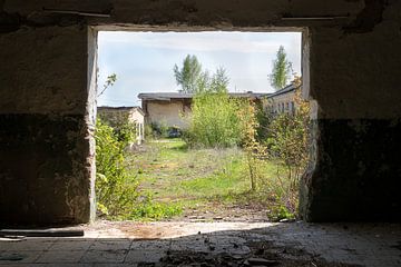 Verlaten Fabriek. van Roman Robroek - Foto's van Verlaten Gebouwen