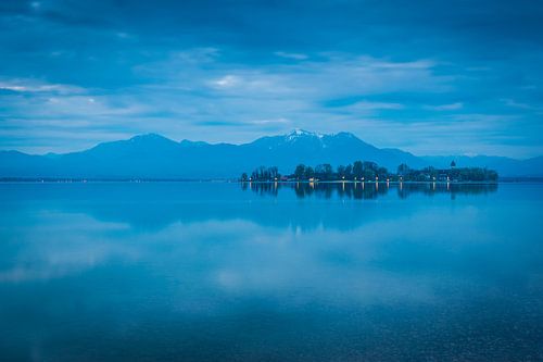 Blaue Stunde am Chiemsee