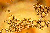 Öltropfen auf Wasser