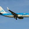 Appareil de transport de passagers KLM Boeing 737-700. sur Jaap van den Berg