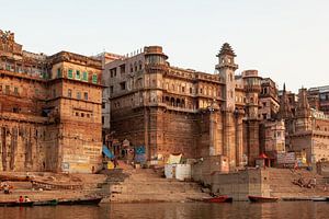 Die Ghats von Varanasi am Ganges