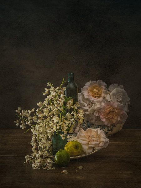 Acacia and roses by Miriam Meijer, en pleine campagne.....