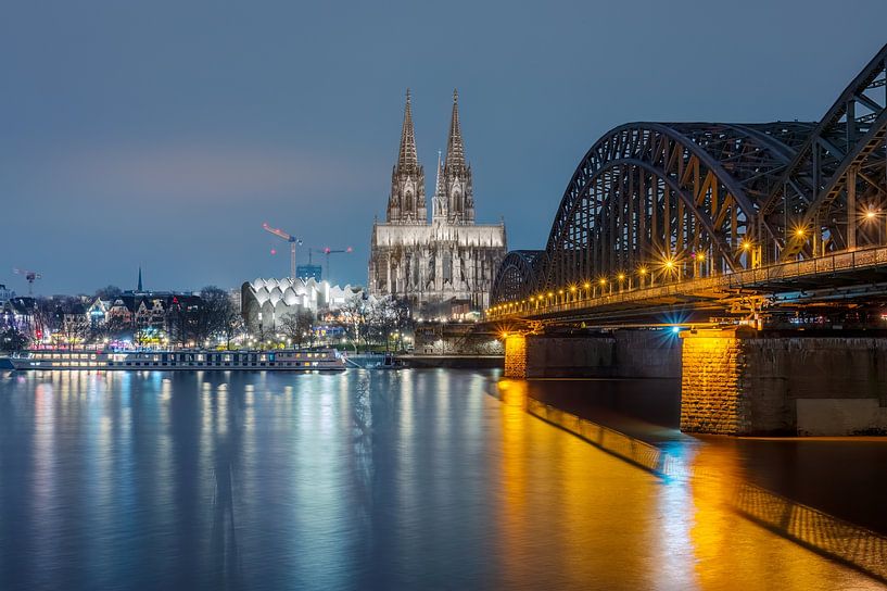 Cologne Cathedral by night by Rolf Schnepp