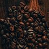 Kaffeebohnen (warmes Rot) von Pim Haring