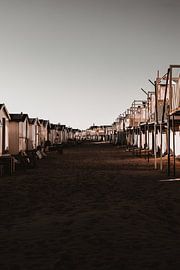 Beach houses Ijmuiden by guido ijzerman