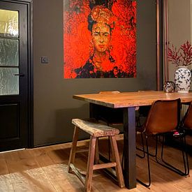 Kundenfoto: Motiv Porträt Frida in Orange von Felix von Altersheim