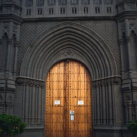 door to the church in Arehucas gran Canaria by 7.2 Photography