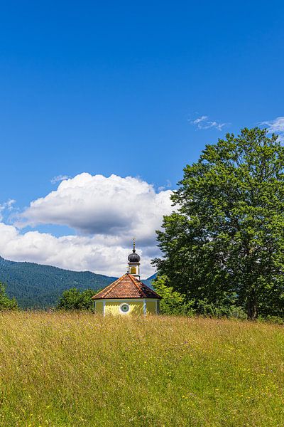 Die Kapelle Maria Rast bei Krün in Bayern von Rico Ködder