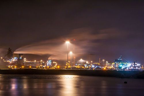 Hoogovens Tatasteel 16